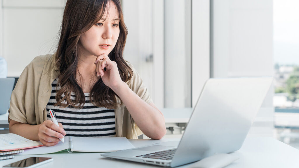 PCで動画視聴して学ぶ