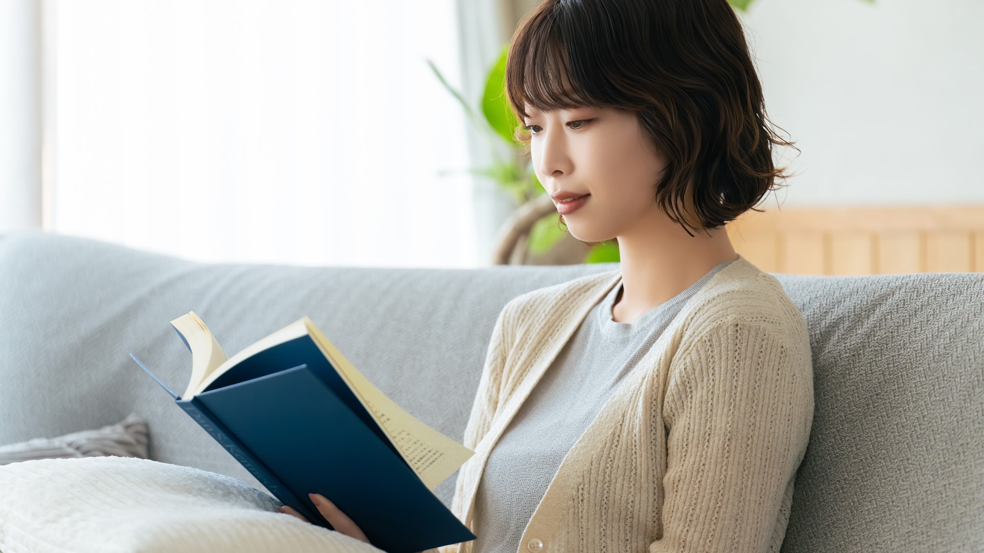 Vlog・日常動画制作・ビデオ編集（休日の読書）