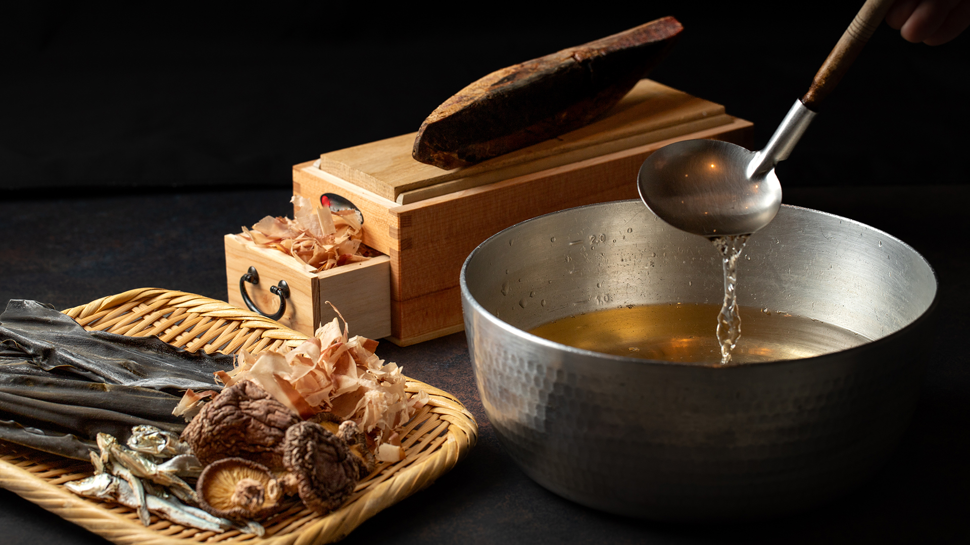 料理動画制作・ビデオ編集（本格料理解説-だしの取り方）