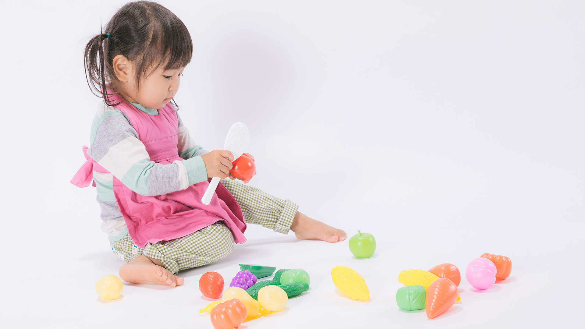 子ども・ファミリー系動画制作・ビデオ編集（子供の料理ごっこおもちゃ）