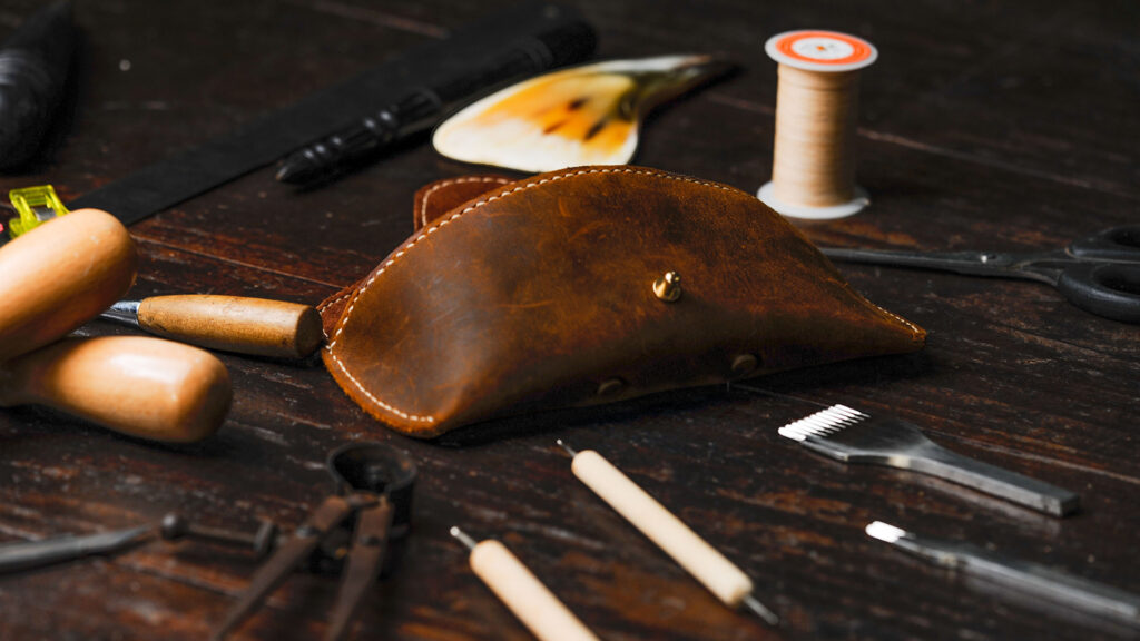 クラフト動画制作・ビデオ編集（レザークラフト）