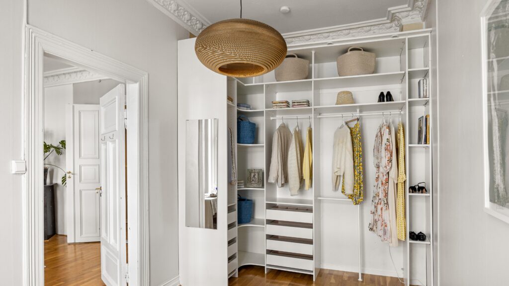 美容制作・ビデオ編集（ファッション・ルームツアー）