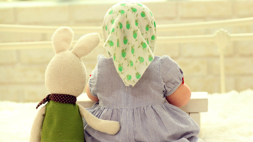 クラフト動画制作・ビデオ編集（幼児とぬいぐるみ）